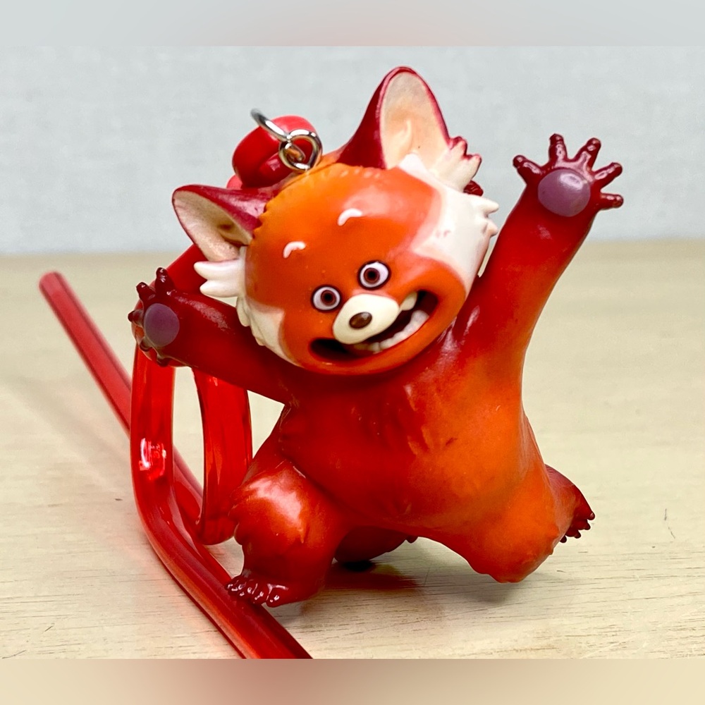 Disneyland Parks Bendy Straw Turning Red Panda Souvenir Clip Bear Mei Pixar Fest